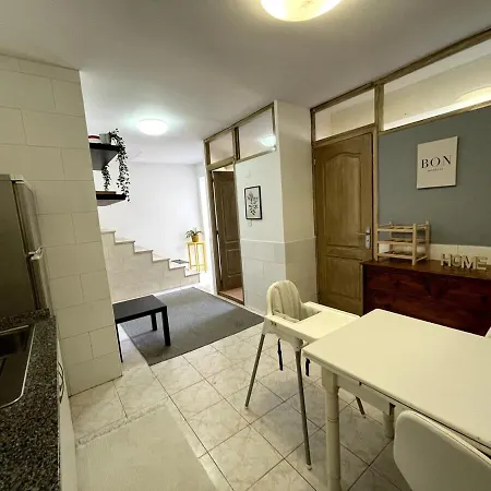 Flat With View In Gualtar, شقة